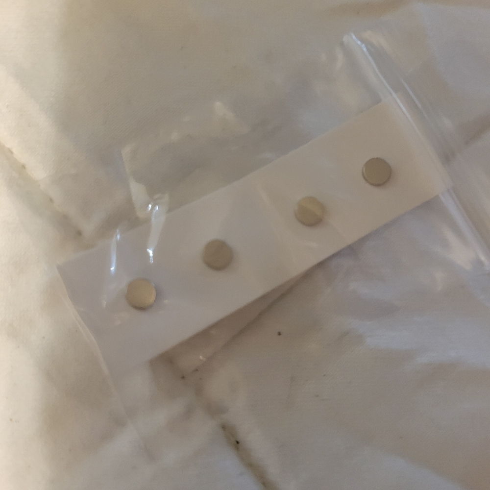 2pk STRONG MAGNET STUDS. LIP NOSE EARS ETC. VARIOS COLORS STAINLESS STEEL - Picture 7 of 10